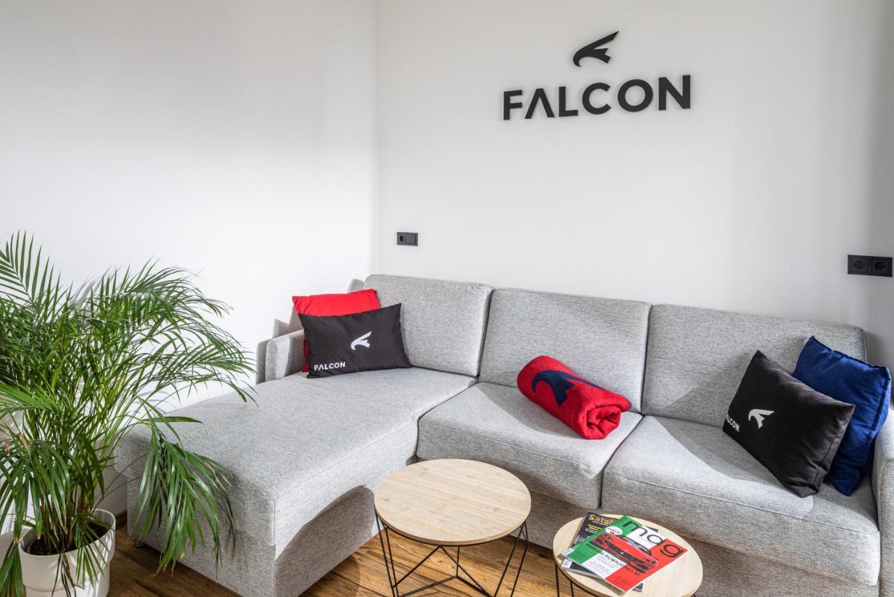 Falcon Suites Kaprun - Summercard Included Buitenkant foto