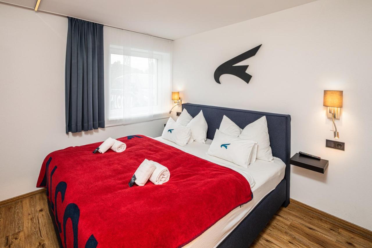 Falcon Suites Kaprun - Summercard Included Buitenkant foto