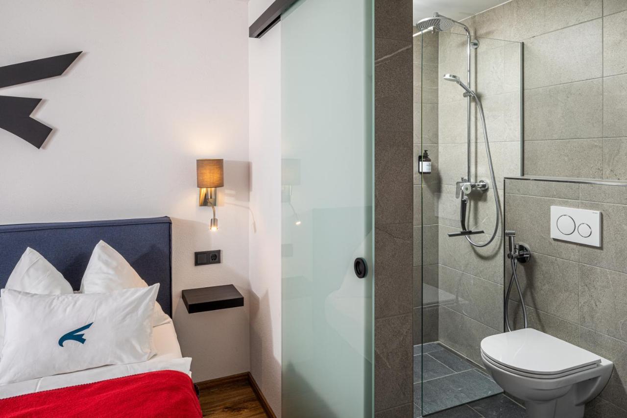 Falcon Suites Kaprun - Summercard Included Buitenkant foto